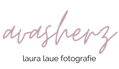 Logo SOS Kinderdorf Logo von SOS-Kinderdorf Prignitz mit zwei Kindern und grünem Schriftzug.